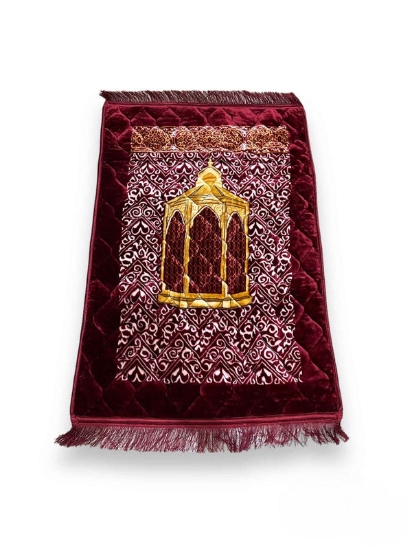 Maqam e Ibrahim Velvet Printed Janamaz | Soft Quilted Prayer Mat